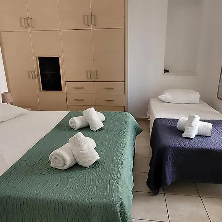 Kaniaris * Parikia (Paros)