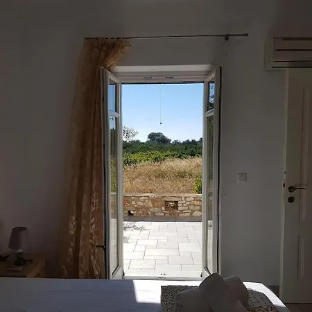 Kaniaris * Parikia (Paros)