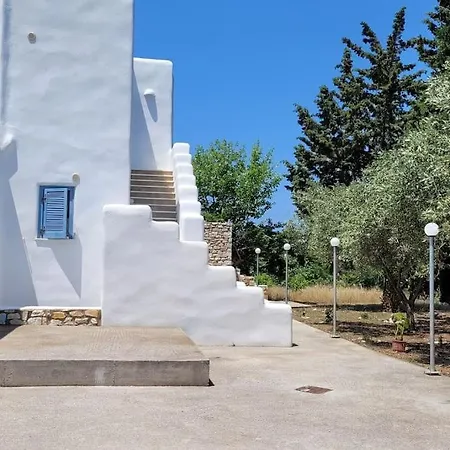 Kaniaris Parikia (Paros)