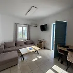 Kaniaris Parikia (Paros)