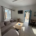 Kaniaris Parikia (Paros)