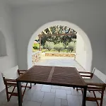 Kaniaris
