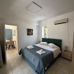 Kaniaris Parikia (Paros)