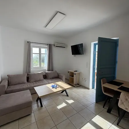 Kaniaris Parikia (Paros)