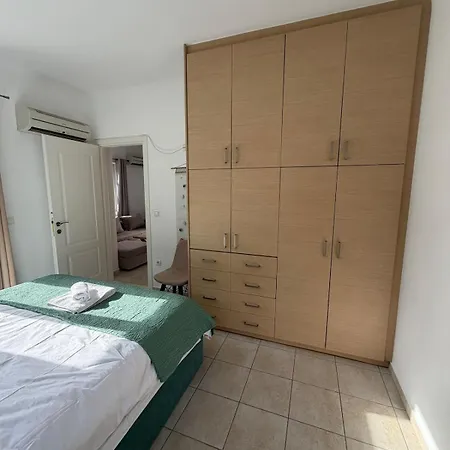 Kaniaris Apartamento *