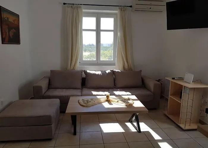 Kaniaris * Parikia (Paros)