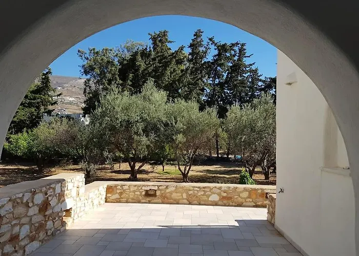 Kaniaris * Parikia (Paros)